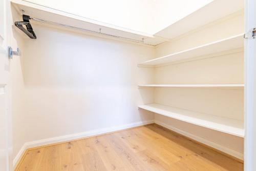 Hidden Gem - 3 bedroom townhouse in Heidelberg West in Heidelberg Hidden Gem - 3 bedroom townhouse in Heidelberg West in Heidelberg