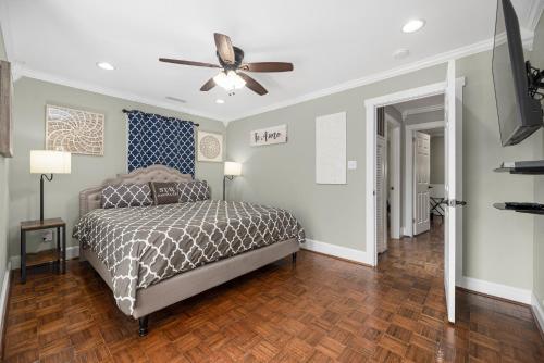 Lake Norman Access, Pool, Hot tub, Epic Game room in 科尼利厄斯(NC) Lake Norman Access, Pool, Hot tub, Epic Game room in 科尼利厄斯(NC)
