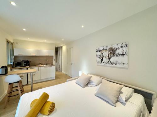 Le studio Palm Beach, Clim ,Parking, Neuf