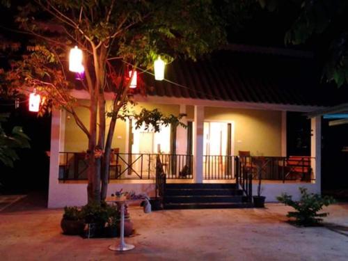 This photo about Sichang Hut shared on HyHotel.com