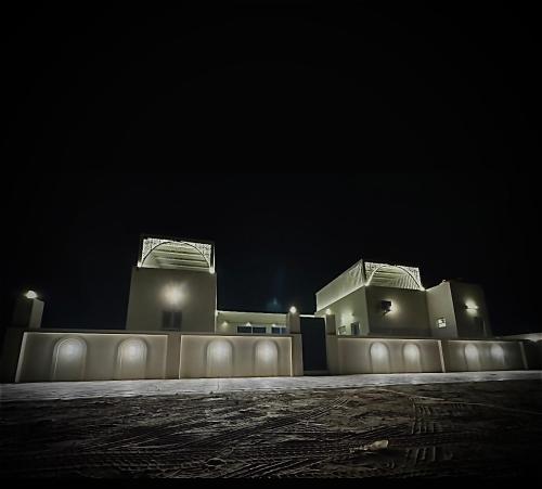 Al Jiwirah Nights Chalet أستراحة ليالي الجويرة in Hilf Al Jiwirah Nights Chalet أستراحة ليالي الجويرة in Hilf