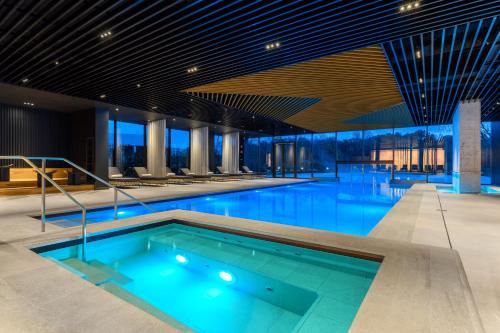 สระว่ายน้ำ, Melea - The Health Concept - Adults Only Hotel in ซาร์วาร์ สระว่ายน้ำ, Melea - The Health Concept - Adults Only Hotel in ซาร์วาร์