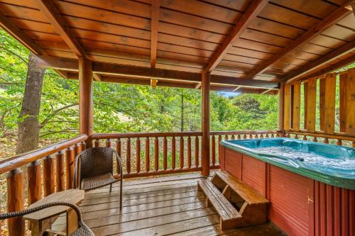 Alpenhaus Cozy Log Cabin - 2 Bedrooms, Hot Tub, amazing location! in ชานเมืองพีเจี้ยน ฟอร์จ Alpenhaus Cozy Log Cabin - 2 Bedrooms, Hot Tub, amazing location! in ชานเมืองพีเจี้ยน ฟอร์จ