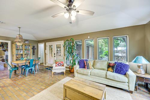 Del Rio Home with Large Yard, BBQ and Fireplace! in Del Rio Del Rio Home with Large Yard, BBQ and Fireplace! in Del Rio