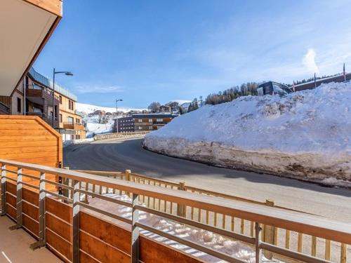 Bel appartement neuf de 55m², a 100m des pistes, 2 chambres, 2 SDB, WiFi, garage inclus - FR-1-351-2 in La Plagne Bel appartement neuf de 55m², a 100m des pistes, 2 chambres, 2 SDB, WiFi, garage inclus - FR-1-351-2 in La Plagne