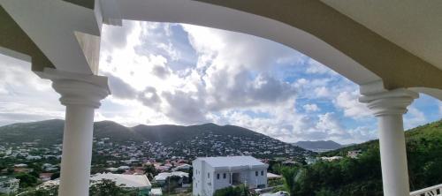 Pemandangan, Picturesque 4 Bedroom 3 Bath Condo with Pool in Philipsburg Pemandangan, Picturesque 4 Bedroom 3 Bath Condo with Pool in Philipsburg