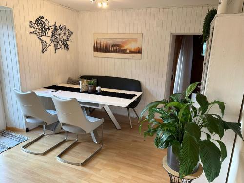 Vybavení, Wohnung in zentraler und trotzdem ruhiger Lage, Balzers in Balzers Vybavení, Wohnung in zentraler und trotzdem ruhiger Lage, Balzers in Balzers