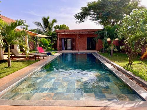 La Villa Awalie, maison de charme avec piscine in Sintijanas La Villa Awalie, maison de charme avec piscine in Sintijanas