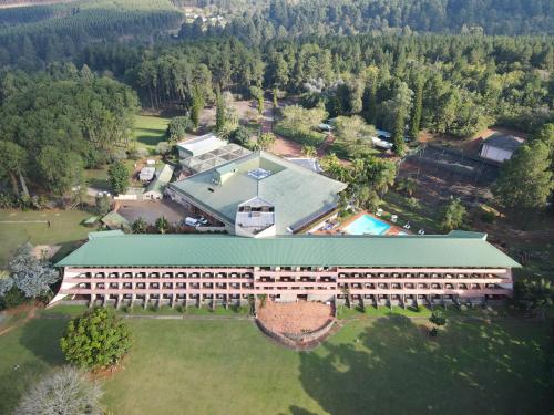 Exterior view, Piggs Peak Hotel in Piggs Peak Exterior view, Piggs Peak Hotel in Piggs Peak