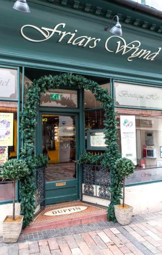 Entrance, Friars Wynd Guest Rooms in Stirling Entrance, Friars Wynd Guest Rooms in Stirling