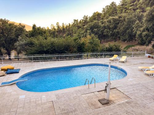 Úszómedence, Quinta dos Sinçais (Quinta dos Sincais) in Guarda Úszómedence, Quinta dos Sinçais (Quinta dos Sincais) in Guarda