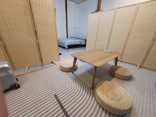 Aran Hostel & Cafe Nakorn Sawan in Banphot Phisai Aran Hostel & Cafe Nakorn Sawan in Banphot Phisai