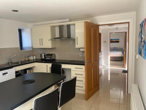 Konyha, Chestnut Lodge Ballindrum R14YW02 in Athy Konyha, Chestnut Lodge Ballindrum R14YW02 in Athy