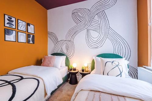 Modern 4-Bedroom in Manchester