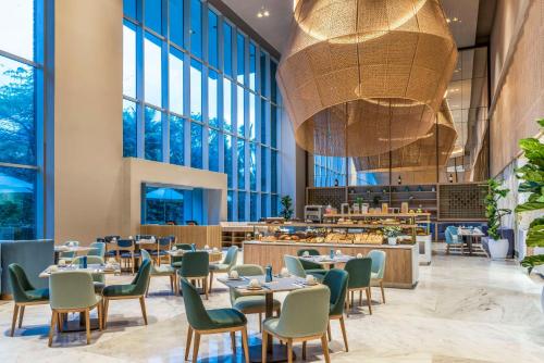 Restaurant, Hilton Santa Marta in Santa Marta Restaurant, Hilton Santa Marta in Santa Marta