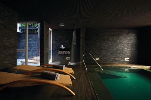 spa, Palacio Astoreca in Valparaiso spa, Palacio Astoreca in Valparaiso