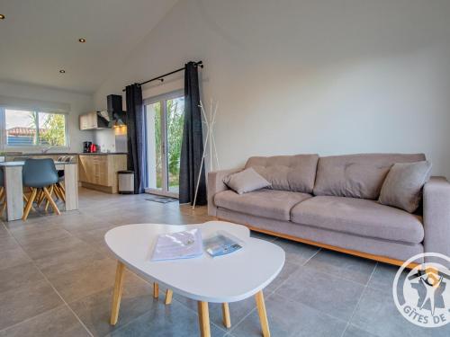 Gîte Sèvremoine, 2 pièces, 4 personnes - FR-1-622-42 (Gite moderne et confort, proche Puy du Fou, Nantes, Cholet, terrasse, peche a l'etang prive - FR-1-6) in Saint-André-de-la-Marche Gîte Sèvremoine, 2 pièces, 4 personnes - FR-1-622-42 (Gite moderne et confort, proche Puy du Fou, Nantes, Cholet, terrasse, peche a l'etang prive - FR-1-6) in Saint-André-de-la-Marche