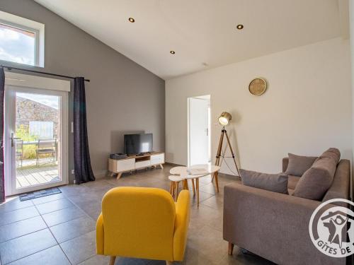 Gîte Sèvremoine, 3 pièces, 4 personnes - FR-1-622-43 (Gite Moderne et Confortable Proche Cholet, Nantes et Puy du Fou, avec Terrasse et Pres d'un Etang - ) in Saint-André-de-la-Marche Gîte Sèvremoine, 3 pièces, 4 personnes - FR-1-622-43 (Gite Moderne et Confortable Proche Cholet, Nantes et Puy du Fou, avec Terrasse et Pres d'un Etang - ) in Saint-André-de-la-Marche