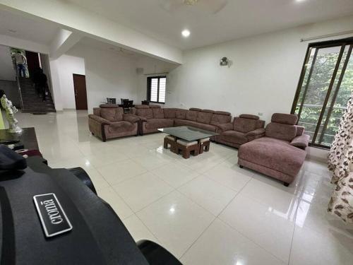 waterfall Touch 4 bhk Private in Kolechafesar waterfall Touch 4 bhk Private in Kolechafesar