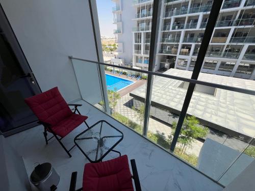 Erkély/terasz, 40 négyzetméteres, 1 hálószobás Ház 1 fürdőszobával Khalifa City területén (The Chic Retreat Stylish Studio) near Abu-Dzabi nemzetközi repülőtér Erkély/terasz, 40 négyzetméteres, 1 hálószobás Ház 1 fürdőszobával Khalifa City területén (The Chic Retreat Stylish Studio) near Abu-Dzabi nemzetközi repülőtér