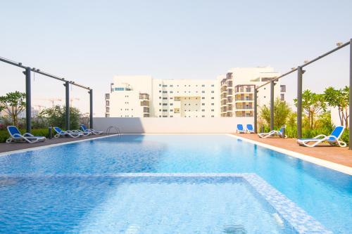 Úszómedence, 40 négyzetméteres, 1 hálószobás Ház 1 fürdőszobával Khalifa City területén (The Chic Retreat Stylish Studio) near Abu-Dzabi nemzetközi repülőtér Úszómedence, 40 négyzetméteres, 1 hálószobás Ház 1 fürdőszobával Khalifa City területén (The Chic Retreat Stylish Studio) near Abu-Dzabi nemzetközi repülőtér