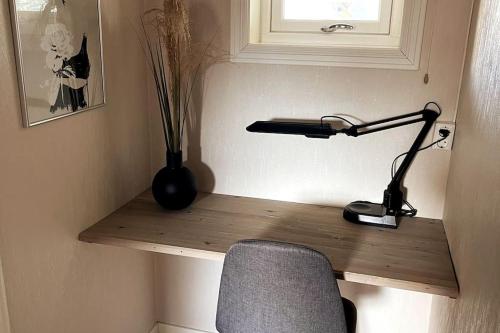 Leilighet sentralt på Andenes med egen inngang (Leilighet sentralt pa Andenes med egen inngang) in Andenes Leilighet sentralt på Andenes med egen inngang (Leilighet sentralt pa Andenes med egen inngang) in Andenes