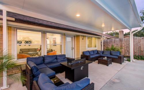 Your Houston Vacation Getaway 3-BD Pool Patio in Ellington Your Houston Vacation Getaway 3-BD Pool Patio in Ellington