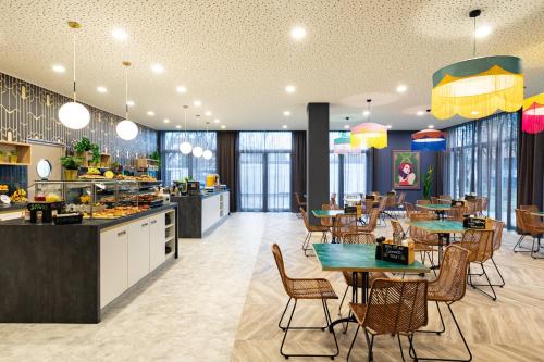 Étterem, the niu Flower in Konstanz Étterem, the niu Flower in Konstanz