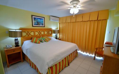 Atrium Beach Resort and Spa St Maarten a Ramada by Wyndham in Simpson Bay Atrium Beach Resort and Spa St Maarten a Ramada by Wyndham in Simpson Bay