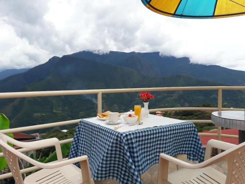 Eten en drinken, Hostal Kurmi - Coroico in Coroico Eten en drinken, Hostal Kurmi - Coroico in Coroico