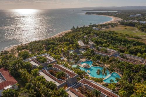 Surrounding environment, Iberostar Waves Costa Dorada - All Inclusive in Puerto Plata Surrounding environment, Iberostar Waves Costa Dorada - All Inclusive in Puerto Plata