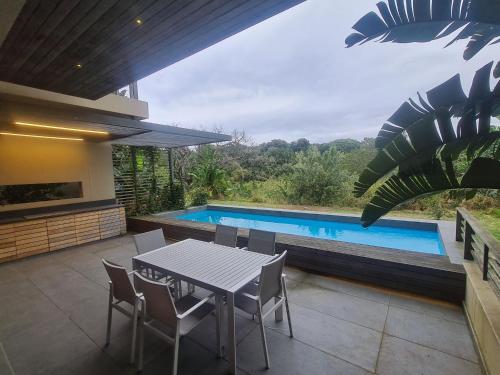 Zimbali Ocean's Edge 3 Bedroom in Порт Зимбали Zimbali Ocean's Edge 3 Bedroom in Порт Зимбали