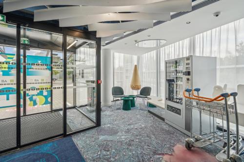 Lobby, Ibis Styles Paris Orly Airport in Paris-Orly Airport Lobby, Ibis Styles Paris Orly Airport in Paris-Orly Airport