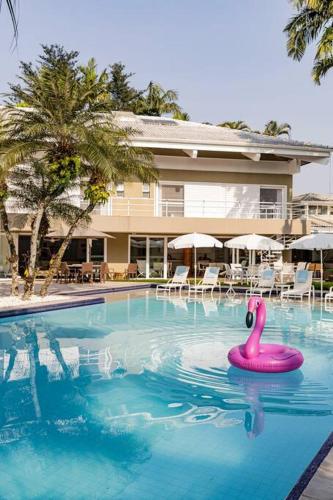 Mansao quadra de tenis, sala jogos, serv completo in Jardim Acapulco Mansao quadra de tenis, sala jogos, serv completo in Jardim Acapulco