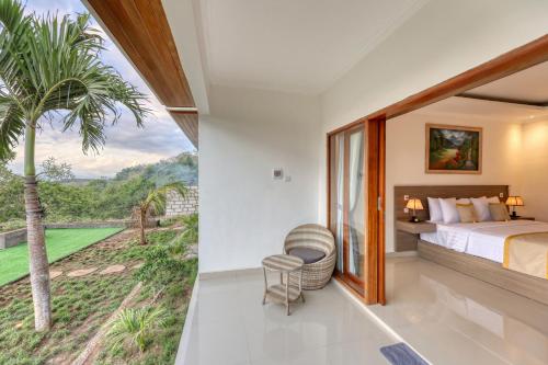 Balcony/terrace, Kelingking Parama Resort in Nusa Penida Balcony/terrace, Kelingking Parama Resort in Nusa Penida