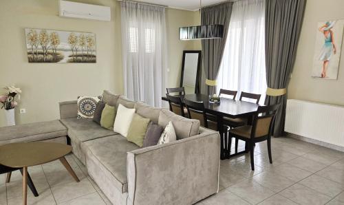Eleana Boutique Hotel & Blue Infinity in Lefkada Eleana Boutique Hotel & Blue Infinity in Lefkada