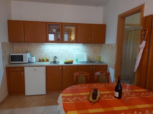 ห้องครัว, Bükkszék Apartmanok (Bukkszek Apartmanok) in บุคเซค ห้องครัว, Bükkszék Apartmanok (Bukkszek Apartmanok) in บุคเซค