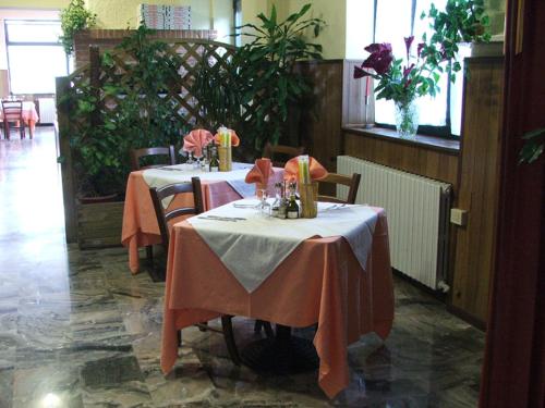 This photo about Hotel Ponte Autostrada shared on HyHotel.com