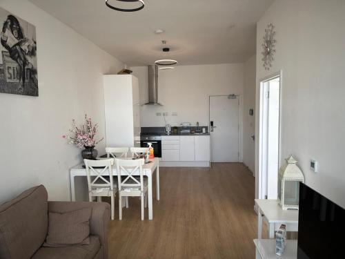 Flat 402 One bedroom apartment in Smethwick Flat 402 One bedroom apartment in Smethwick