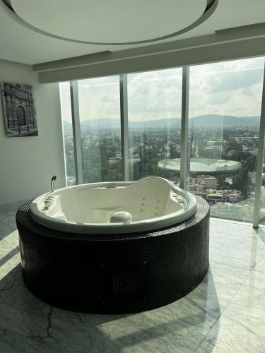 Hot tub, Baruk Guadalajara Hotel de Autor in Guadalajara Hot tub, Baruk Guadalajara Hotel de Autor in Guadalajara