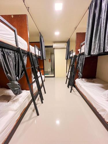 The Cocoon Hostel in Samed City Center The Cocoon Hostel in Samed City Center