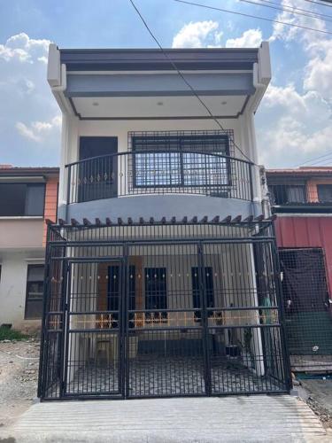 Balcony/terrace, Dream Haven Homestay Deca Clark in Clark Freeport Zone Balcony/terrace, Dream Haven Homestay Deca Clark in Clark Freeport Zone