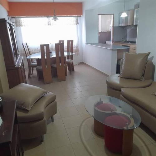 Apartamento al Este de Barquisimeto near Jacinto Lara International Airport Apartamento al Este de Barquisimeto near Jacinto Lara International Airport