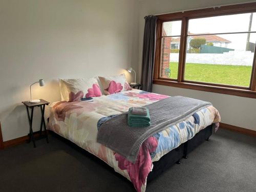 Spacious, Affordable, Peaceful Family Home in West Dunedin Spacious, Affordable, Peaceful Family Home in West Dunedin