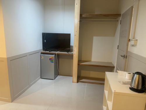 The Elegant Bangna Suvarnabhumi near กรีนแวลเลย์ คันทรีคลับ The Elegant Bangna Suvarnabhumi near กรีนแวลเลย์ คันทรีคลับ