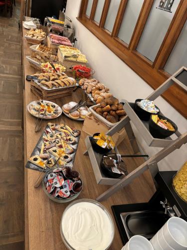 Food and beverages, Hotel Klaster Zeliv in Zeliv Food and beverages, Hotel Klaster Zeliv in Zeliv