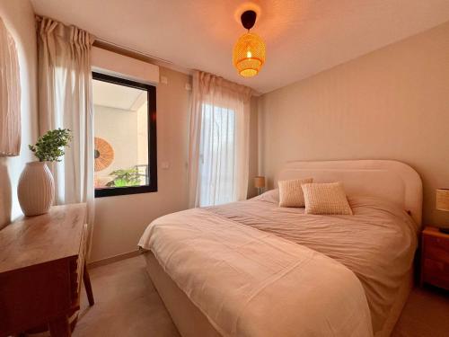 B054 Appartement Luxueux dans Cannes