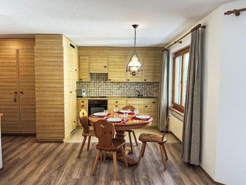 Apartment Toissa A13 by Interhome in Salouf Apartment Toissa A13 by Interhome in Salouf