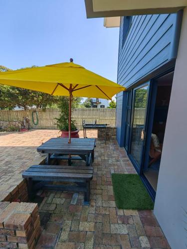 Facilities, Karibu Self-catering Accommodation in Hermanus Facilities, Karibu Self-catering Accommodation in Hermanus