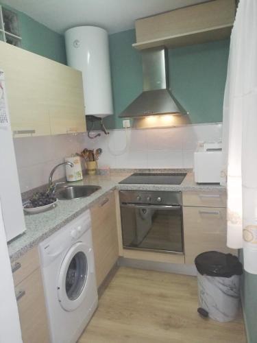 Casa El Rincón de Trini & Jose (Casa El Rincon de Trini & Jose) in Quentar Casa El Rincón de Trini & Jose (Casa El Rincon de Trini & Jose) in Quentar